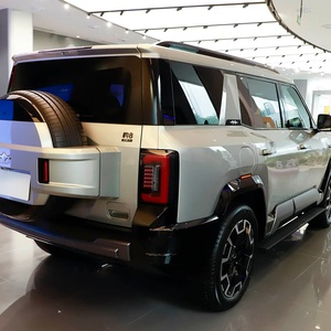 Acceptons les commandes personnalisées – Véhicules d'occasion très demandés : Formula Leopard 8 Smart Flagship Edition, SUV 5 portes 7 places, hybride rechargeable, faible kilométrage - Product Image 3