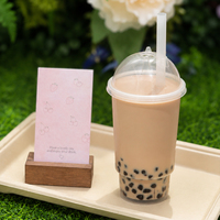 Op maat gemaakte bedrukte single wall milk bubble fruitthee koffie beker van 90 mm diameter, transparant, food-grade PP, met deksels
