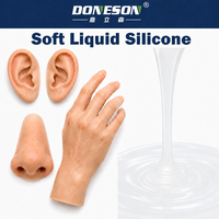Caoutchouc de silicone liquide souple pour moulage corporel, pour la fabrication de jouets sexuels et de modèles de corps humains, faible écoulement d'huile, durcissement au platine, toucher doux, mélange 1:1