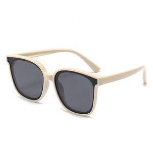 Lunettes de soleil pour enfants UV400, lunettes de soleil OEM pour petites filles, jolies nuances de couleur bonbon pour enfants - Product Image 5