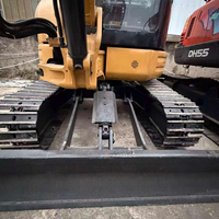 Excavator Mini 3 Ton Bekas 303E Model 2022 dengan Mesin & Gearbox untuk Pekerjaan Kebun dan Operasi di Ruang Sempit