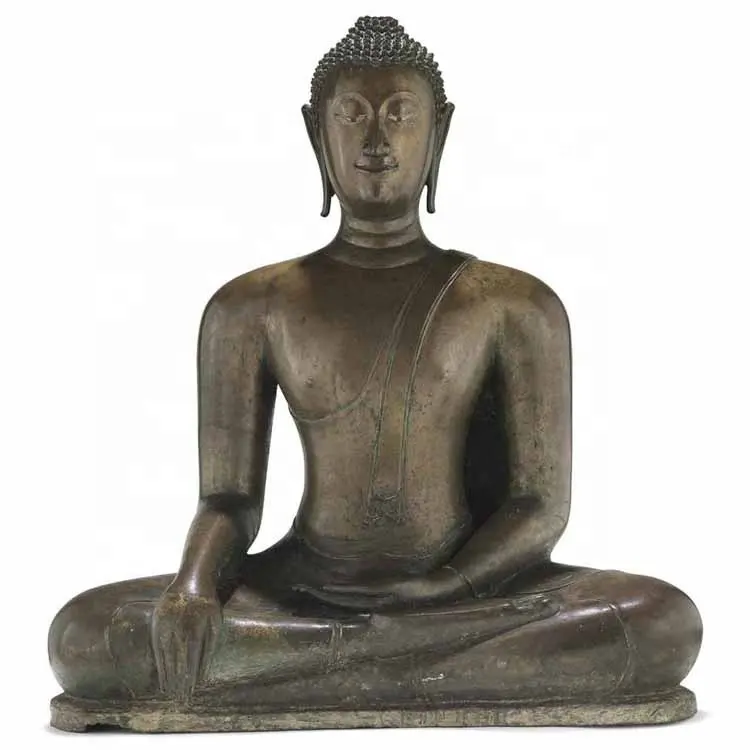 تمثال بودا برونزي من Quyang يجلس في معبد مخصص حرف يدوية