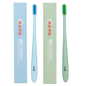 Brosse à dents orthodontique de haute qualité en forme de V à tête petite et poils souples, emballée individuellement dans une boîte en carton pour adultes - Product Image 3