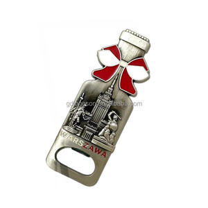 Imán de nevera de <span class=keywords><strong>esmalte</strong></span> con diseño de hombre delantero de la Tierra Alta polaca, imán de nevera personalizado de bailarín folclórico bávaro, recuerdo metálico al por mayor - Product Image 5