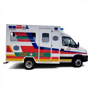 Grande Ambulanza di Emergenza NJIVECO NAVECO 4x4 Fuoristrada, Veicolo Medico con Monitoraggio ICU, Alimentazione Diesel - Product Image 4