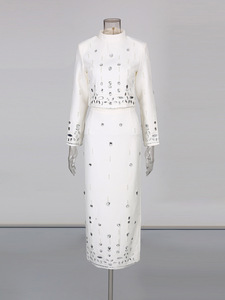 Nuove Forme di Diamanti Industriali Pesanti in Stile Europeo-Americano, che Sfiorano le Perle <span class=keywords><strong>e</strong></span> i Vestiti Solidi Lunghi - Product Image 2