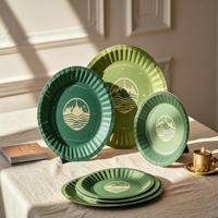 Assiettes en papier jetables de 7 pouces, couleur unie, pour dîner, fournitures pour fêtes d'anniversaire, assiettes en papier colorées