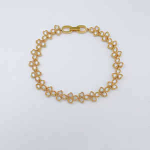 <span class=keywords><strong>Bracelet</strong></span> Trèfle Élégant et Raffiné en Or Jaune 18K avec Diamant de Laboratoire 2.4ct Certifié IGI – Bijou Tendance pour Femme, Création Quotidienne - Product Image 5