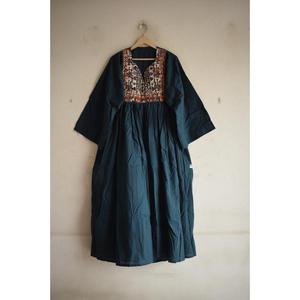 Vestido largo bordado |   Vestido de Algodón Hecho a Mano |   Vestido Bohemio Holgado |   Vestido Étnico de Verano |   Vestido Afgano con Cuello en Forma de Y - Product Image 1