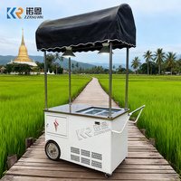 Chariot de vente de crème glacée mobile, congélateur à crème glacée commercial, chariot de présentation de crème glacée pour événements de marché, vente de desserts