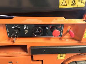 Plataforma elevadora de tijera autopropulsada totalmente eléctrica WELIFTRICH 450kg 320kg 8m 10m 12m - Product Image 5