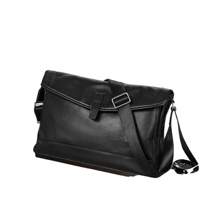 Large Capacity Lightweight Men's Vintage Cowhide Leather Crossbody <b>Bag</b> Fashionable All Seasons Messenger <b>Bags</b> - Product Image 1