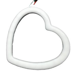 MISUN RGBW ไฟแอลอีดีรูปหัวใจไล่ล่าอัตโนมัติพร้อมการเคลือบกันน้ำตามลำดับแสงสีเหลืองอำพัน - Product Image 1