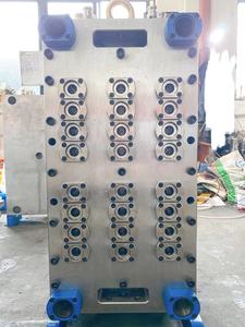 PET Preform Mal <span class=keywords><strong>6</strong></span>-holte PET Flessenwater Preform Mal - Product Image 5