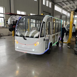 Autobús turístico cerrado de 11 asientos con luces de contorno de alta gama diseñadas a medida - Product Image 5