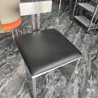 Chaise de bar moderne en acier inoxydable, résistante à la rouille, confortable pour les cafés, design élégant, entretien réduit, utilisation en extérieur et dans les restaurants d'hôtel