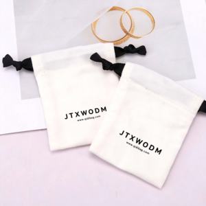 Pochette en coton et lin personnalisée pour cosmétiques, bijoux, cadeaux, avec cordon de serrage - Product Image 1