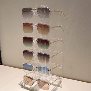 Lunettes de soleil sans monture carrées à bords coupés en cristal, protection UV400 dégradée, légères et tendance pour femmes et hommes - Product Image 6