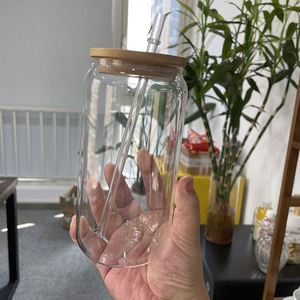 Verres à bière en forme de canette avec couvercles en bambou et pailles en verre pour impression par sublimation – Idéal pour les cadeaux - Product Image 3