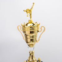 Trofeo de Artes Marciales de Taekwondo y Karate de Plástico de 3 Niveles con Diseño Personalizado para la Liga de Campeones SZ17