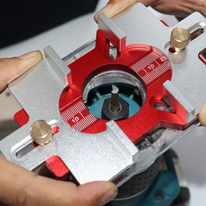 Plantilla <span class=keywords><strong>de</strong></span> guía circular para fresadora <span class=keywords><strong>de</strong></span> mortaja <span class=keywords><strong>de</strong></span> 2 en 1, moldeadora <span class=keywords><strong>de</strong></span> ranuras, <span class=keywords><strong>de</strong></span> aluminio, OEM, para bricolaje industrial, para cortar mortajas con radio y ranuras <span class=keywords><strong>de</strong></span> borde - Product Image 1