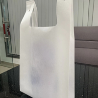 Sacs en non-tissé PP pour t-shirts, sacs réutilisables pour les courses avec poignée découpée, sacs promotionnels écologiques, vente en gros