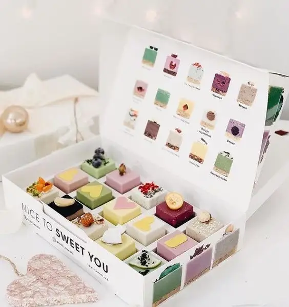 2024 Custom Logo Printing Full Colors Candy Cube Packaging Paper Sweet Box Kids Birthday Gift Box