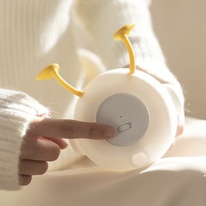 Lámpara Nocturna LED Moderna con Diseño de Pato de Dibujos Animados, Regalo Navideño, 1200mAh Recargable, Temporizador de 30 Minutos para Dormir Bebés - Product Image 5