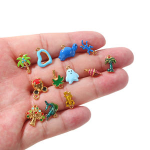 ความฝันฤดูร้อนที่แปลกประหลาด |   ชาร์มเคลือบทอง 18K PVD บนสแตนเลสสตีลเคลือบเงา สำหรับทำเครื่องประดับ DIY |   จี้รูปมหาสมุทรเขตร้อน - Product Image 5