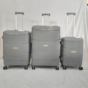 Set di <span class=keywords><strong>Valigie</strong></span> Classiche Moderne in PP con Ruote Universali da 28, 24, 20 Pollici, Chiusura a Zip e Serratura per Viaggi - Product Image 5