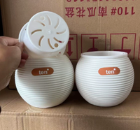 Pot à plantes auto-arrosant double couche personnalisé en plastique avec coton absorbant l'eau