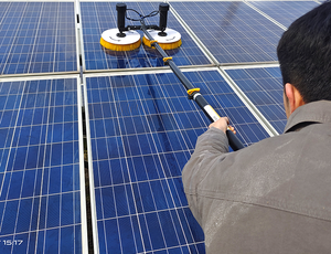 Cepillo de Limpieza de Paneles Solares Fotovoltaicos de Doble Cabezal con Barra Telescópica, Herramienta de Lavado Portátil de Alta Eficiencia - Product Image 4