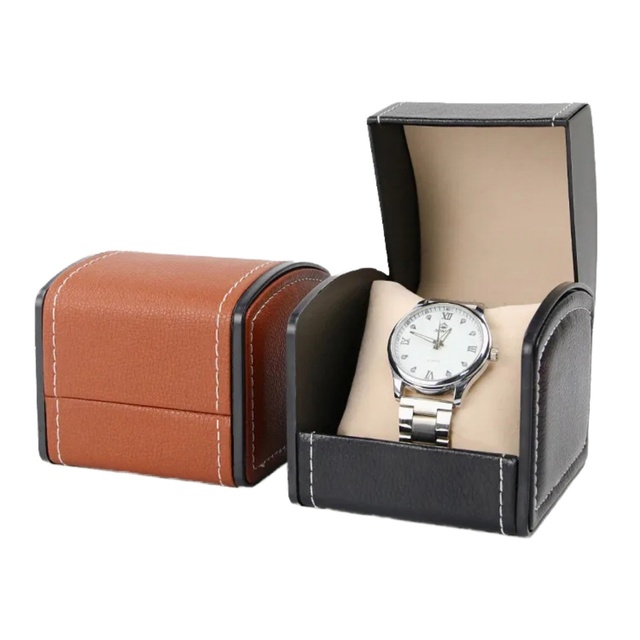 Luxury Eco-Friendly Watch Boxes with Suede Lining Elegant Gift Packaging Cases for Watches Flip Magnetic Closure and Pillow