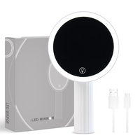 Miroir cosmétique éclairé par LED électrique de vanité portative de bureau de conception de mode mini pour des dames