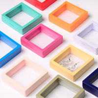Kotak Hadiah Kosmetik 3D Transparan Mengambang 9cm Persegi, Wadah Perhiasan Plastik Penyimpanan Suspensi Film PE untuk Cincin dan Lipstik