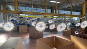 ไฟผ่าตัดแบบแขนเดียว ไฟผ่าตัดติดเพดาน ไฟทันตกรรมแบบ LED ไร้เงา สำหรับสัตวแพทย์ - Product Image 2