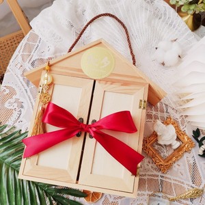 Caja de Almacenamiento de Madera con Forma de Casa de 9 cm, Organizador de Joyas Grabado, Caja de Regalo de Boda, Caja Decorativa Estilo Bosque - Product Image 2