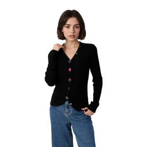 Cárdigan de punto con botones enjoyados de lujo para mujer OEM personalizado 100% Chaquetas de punto informales con cuello en V profundo de lana pura - Product Image 1