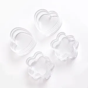 New Trend Star Shape 3ml 3g heart flower shaped 4ml 4g Mini Plastic Dragee Box Container sugared face cream storage box jars