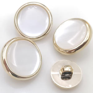 HAPPYQUALITY Luxury Diamond Pattern Accesorios <span class=keywords><strong>de</strong></span> botones <span class=keywords><strong>de</strong></span> plástico Botones cosidos a mano - Product Image 1