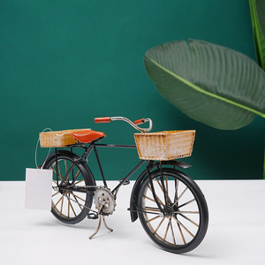 28 Ornamenti Vintage Nostalgici a Forma di Bicicletta, Modelli in Metallo, Oggetti da Collezione Retrò, Decorazioni Creative <span class=keywords><strong>Anni</strong></span> '<span class=keywords><strong>80</strong></span>, Accessori per Casa e Scrivania - Product Image 2