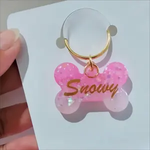 Muito Bonito Impresso Resina Epóxi Em Forma De Osso Dog Cat Pet Tag OEM Custom Glue Drop Collar Chaveiro Tags Para Animais De Estimação