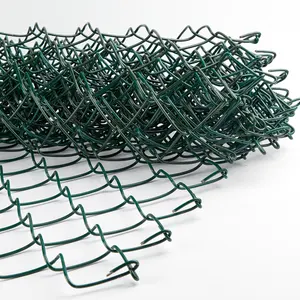 Nhúng nóng mạ kẽm Chuỗi liên kết lưới PVC tráng sân vận động hàng rào kẽm tráng Cyclone dây lưới kim cương hàng rào