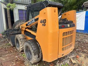 รถตักล้อยาง 440 HD Skid Steer Loader รับน้ำหนักได้ 4 ตัน รุ่นปี 2020 เครื่องยนต์ Cummins ชิ้นส่วนหลักมือสอง - Product Image 4