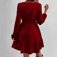 Robe moulante en velours bordeaux à manches longues avec taille élastique pour femme, idéale pour les fêtes printemps-été