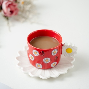 Tazza da caffè e piattino in ceramica unica <span class=keywords><strong>margherita</strong></span> e coccinella per un tocco di natura ed eleganza nella tua Routine quotidiana - Product Image 4