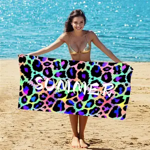 Asciugamano da spiaggia in microfibra con stampa leopardata estiva ad asciugatura rapida moderna stampa di moda