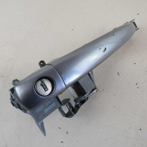 Poignée de porte extérieure avant gauche d'occasion Peugeot 5008 Mk1 2009-2013 (76778) - Product Image 1