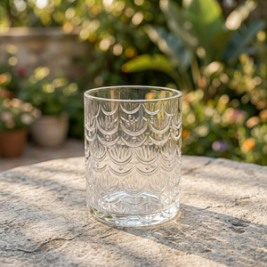 Vaso de Vidrio Moderno Transparente con Relieve, Mini Vaso de Agua de 4 Pulgadas, Apto para Lavavajillas, Reutilizable, Decorativo, para Bebidas, para el Hogar o Bar - Product Image 3