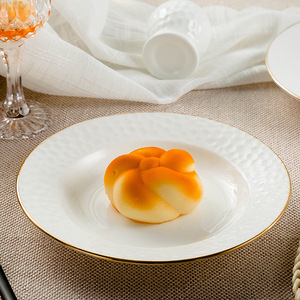 ชุดเครื่องครัวเซรามิกโบนไชน่าคุณภาพสูง ทนความร้อนสูง สไตล์นอร์ดิก หรูหราแบบยุโรป เหมาะสำหรับงานแต่งงาน ของขวัญ - Product Image 2